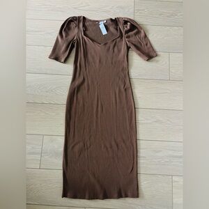 Gap Women's Puff Sleeve Ribbed Knit Sweetheart Midi Dress size small brown nwt
